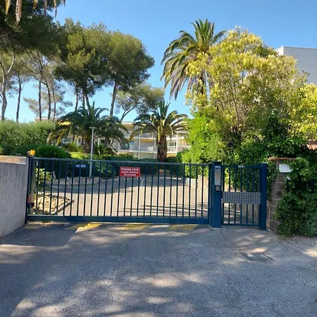 Le Boreal Bord De Avec Piscine דירה